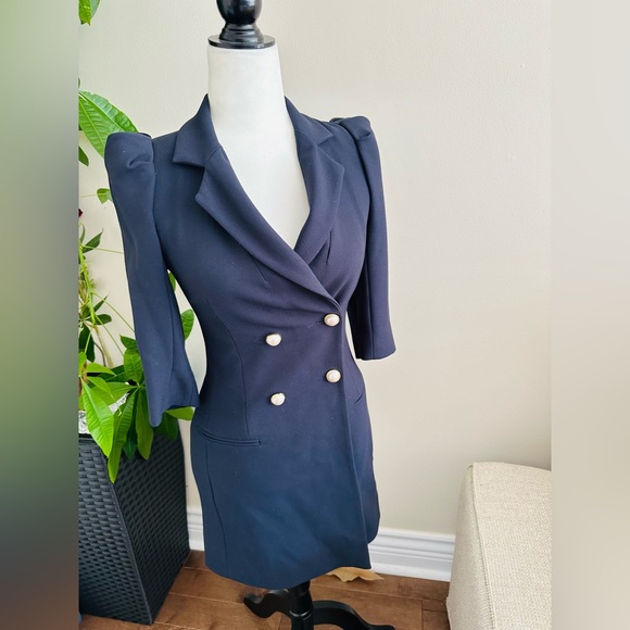 Zara | Blazer Dress with Pearl Buttons - Picture 15 of 16